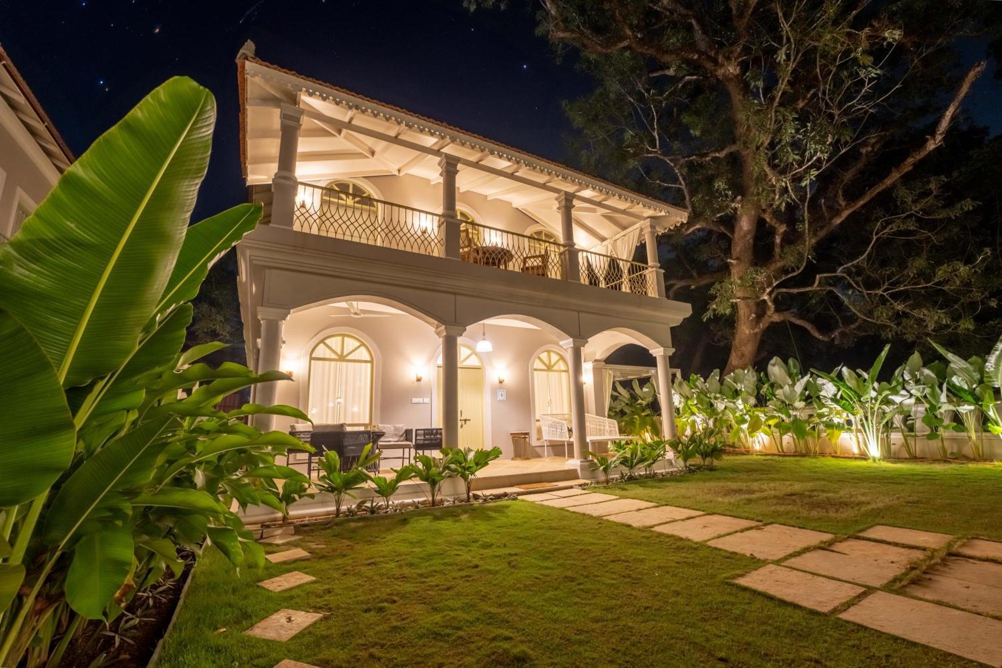Barcelona Villas At Love Story Siolim- 3Bhk Private Pool Villas Exterior photo